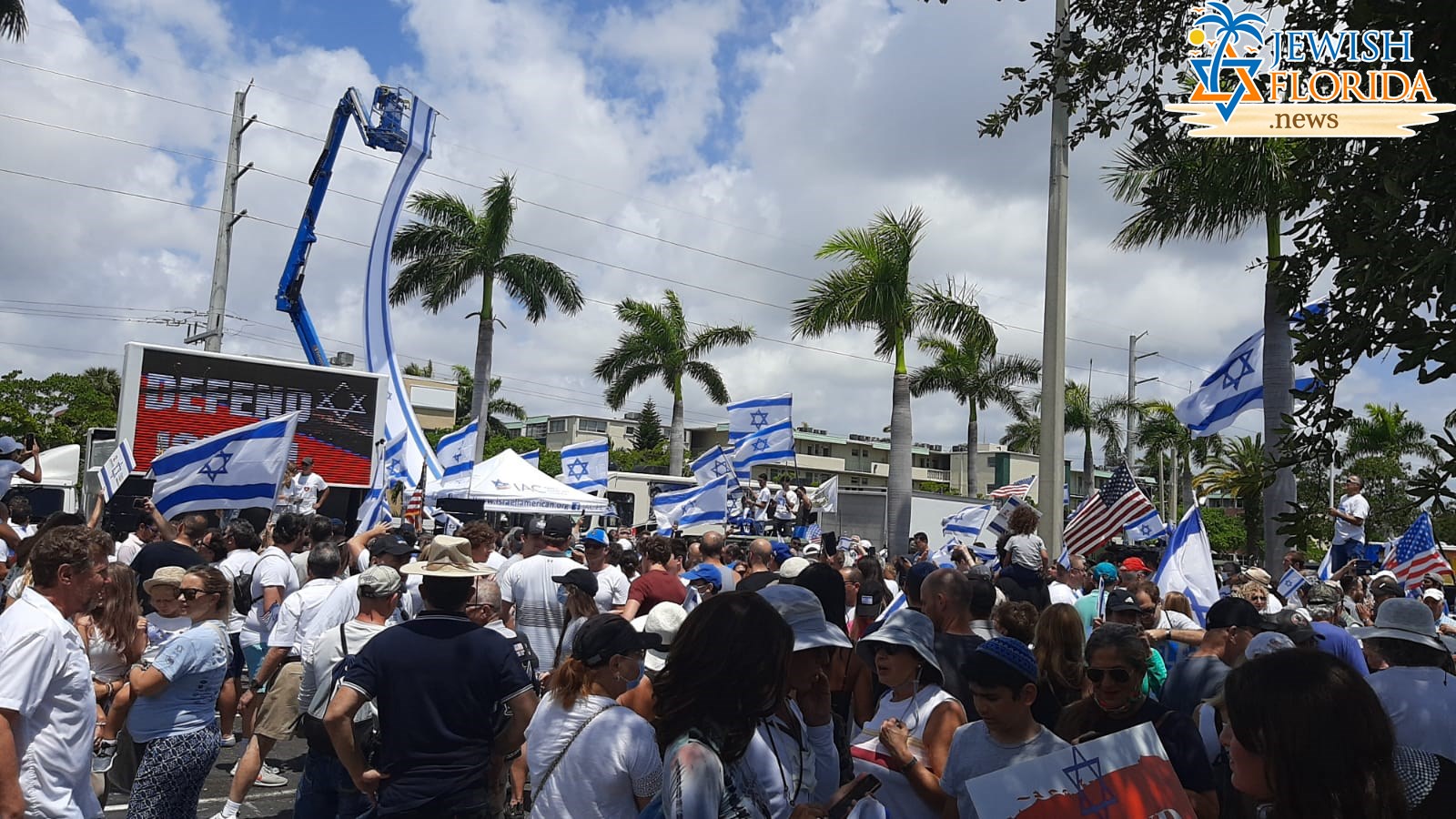 Sunday’s Rally for Israel at RK Plaza in Hallandale