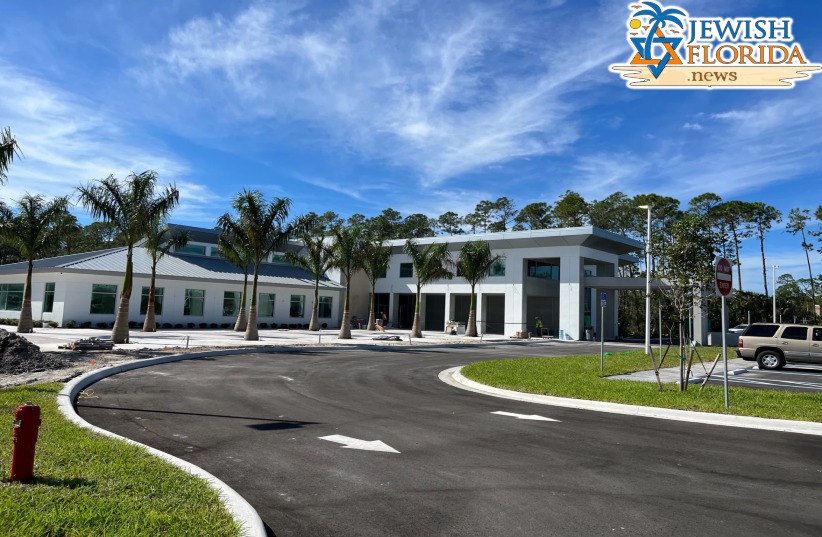 Jewish Cultural Center opens in Naples