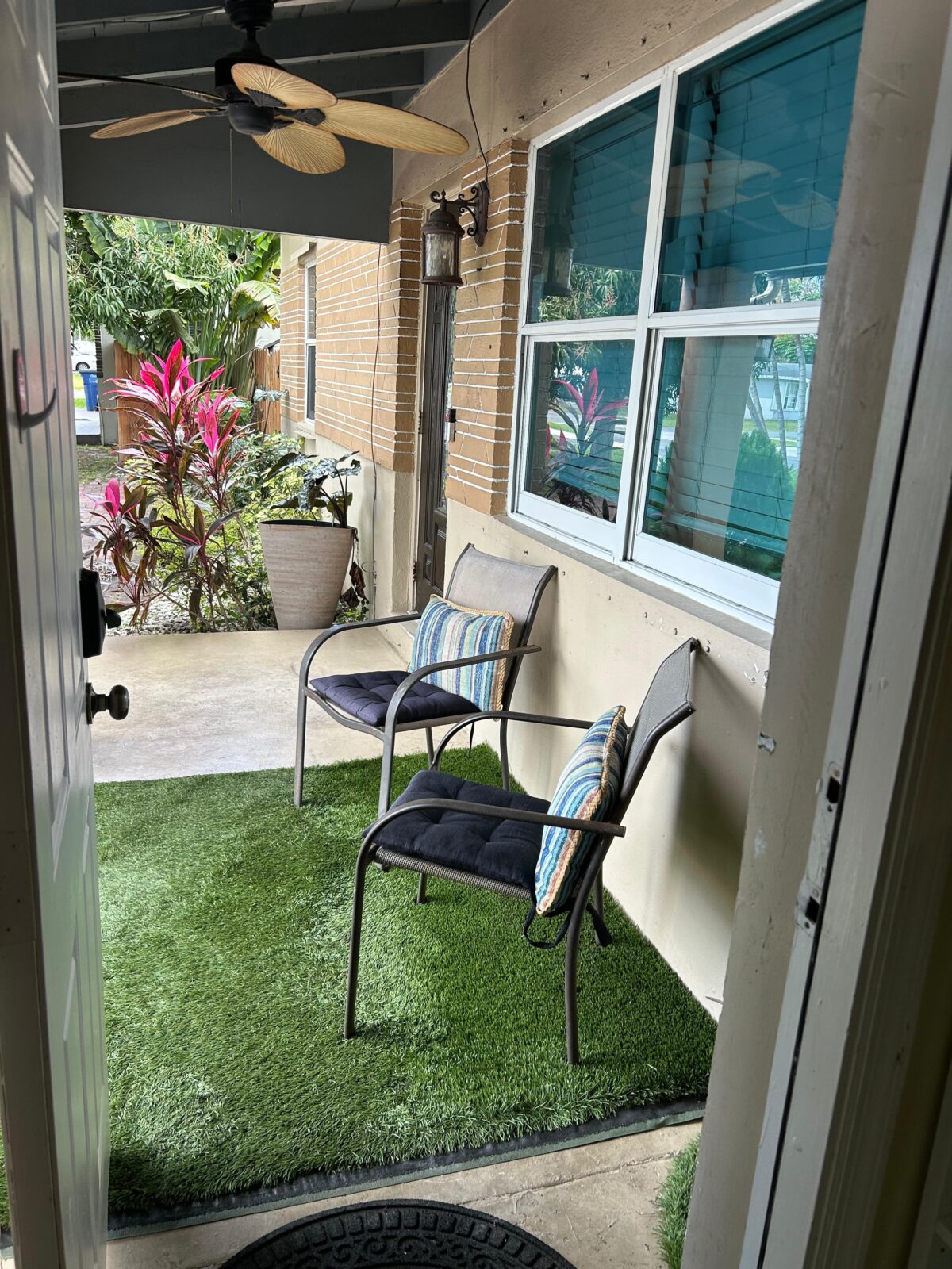 Fully Remodeled Home with Pool & Suite