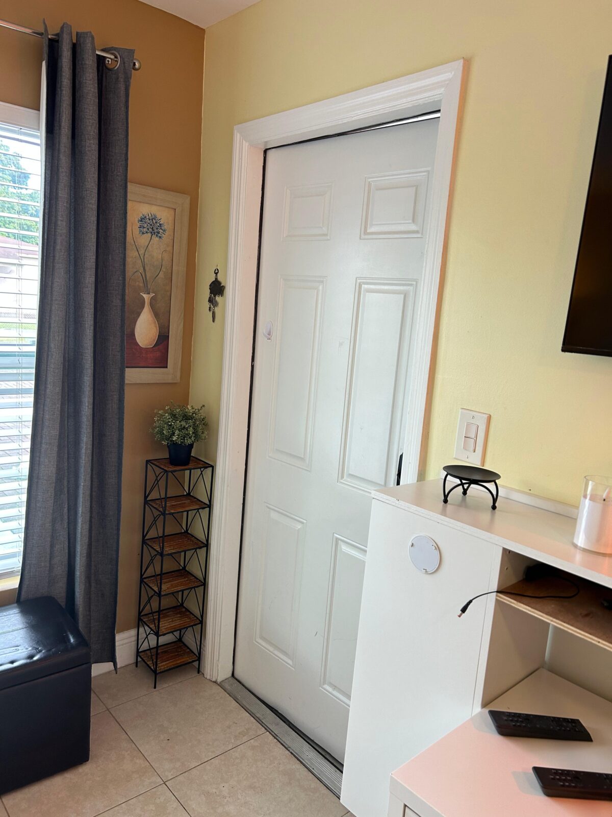 Fully Remodeled Home with Pool & Suite