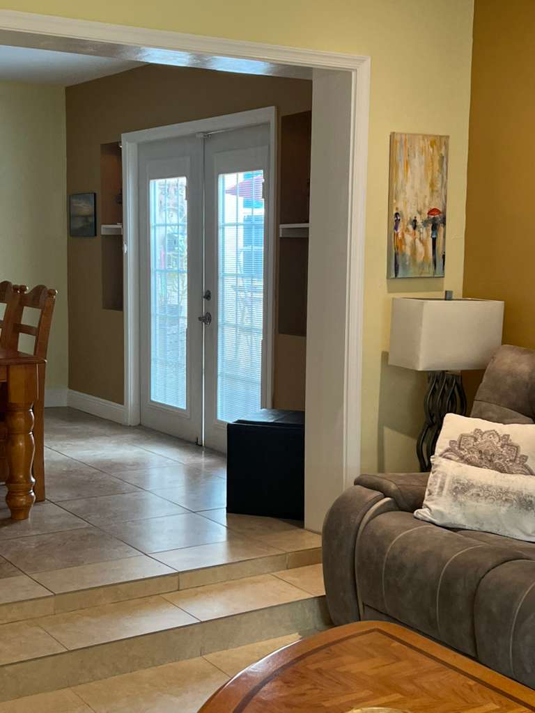 Fully Remodeled Home with Pool & Suite
